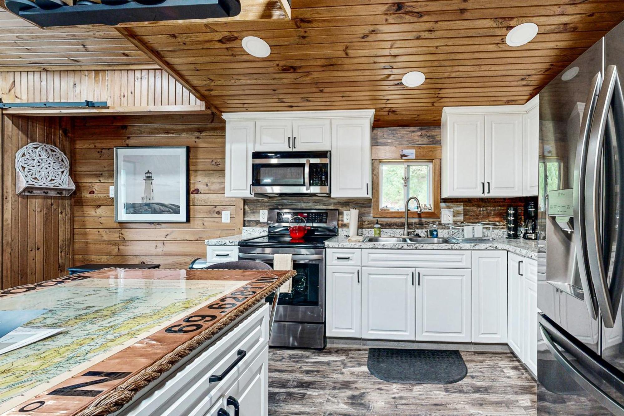 Little Cottage In The Woods บูธเบย์ฮาร์เบอร์ ภายนอก รูปภาพ