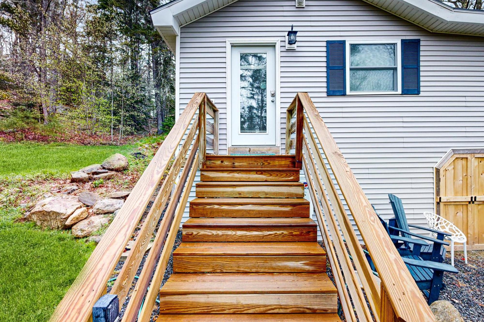 Little Cottage In The Woods บูธเบย์ฮาร์เบอร์ ภายนอก รูปภาพ